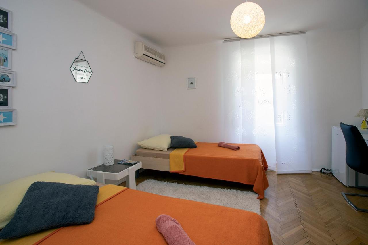 Cozy Room With Own Bathroom In The Old Town Split Bagian luar foto